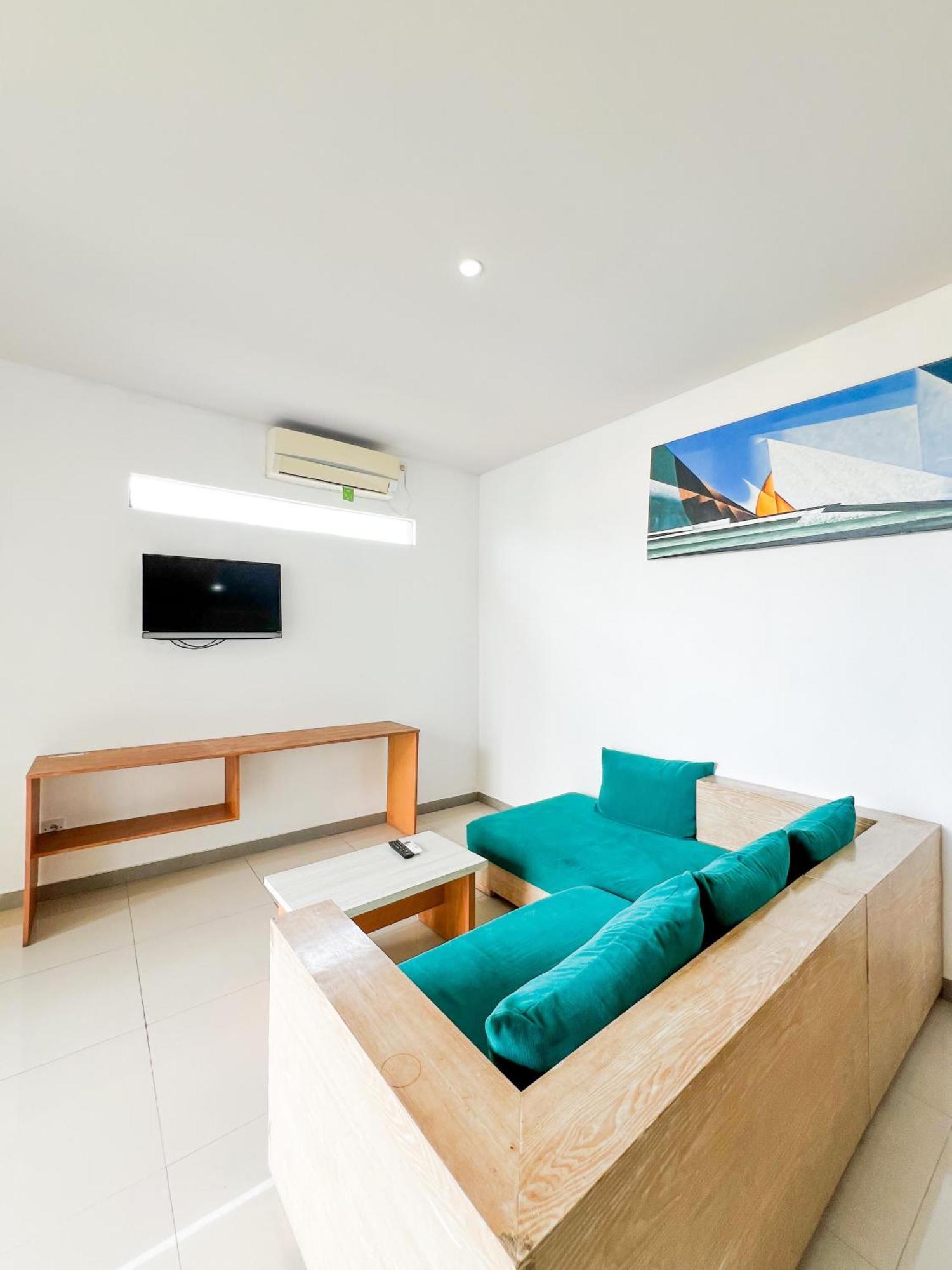 Apple Suite Kerobokan  Exterior photo
